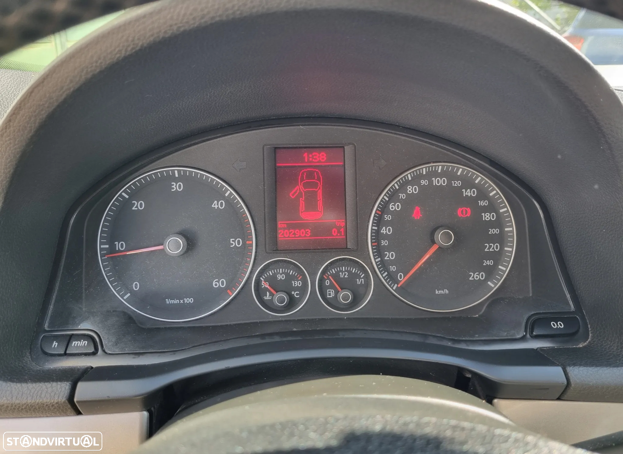 VW Golf 1.9 TDi BlueM. Trend. AC - 13