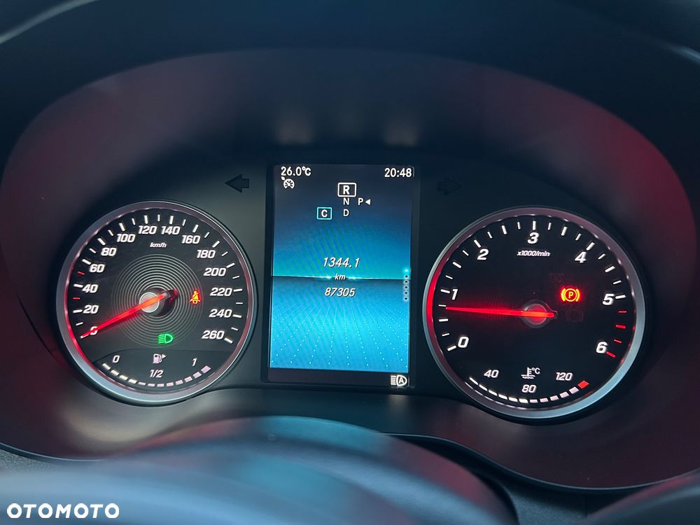 Mercedes-Benz Klasa C 180 d 9G-TRONIC Avantgarde - 13