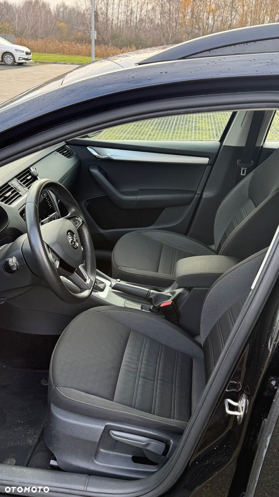 Skoda Octavia 2.0 TSI 4x4 Style DSG - 10