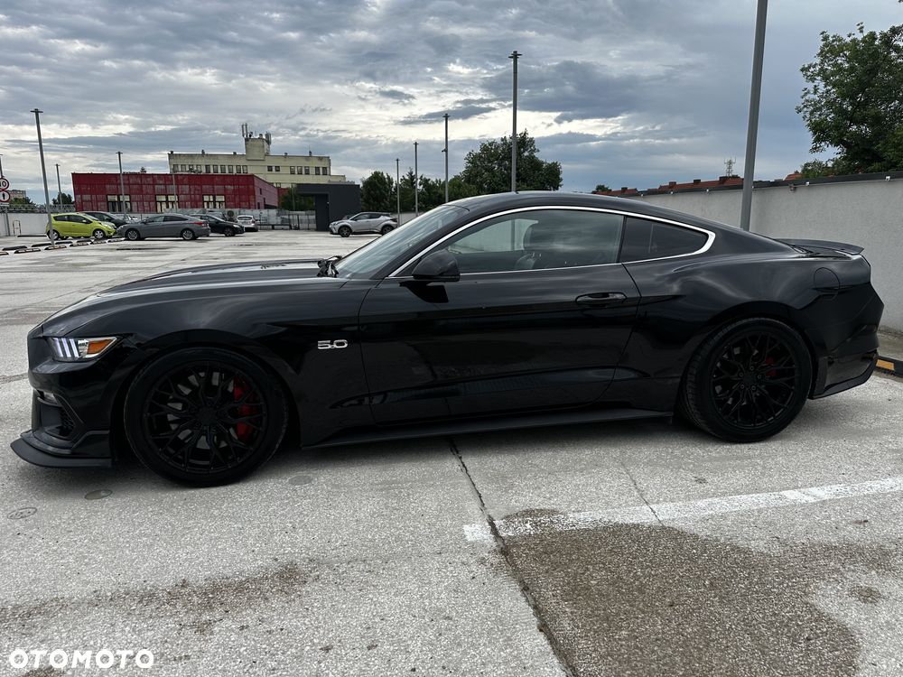 Ford Mustang - 10