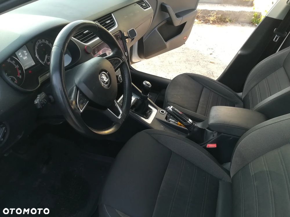 Skoda Octavia 2.0 TDI Ambition EU6 - 19