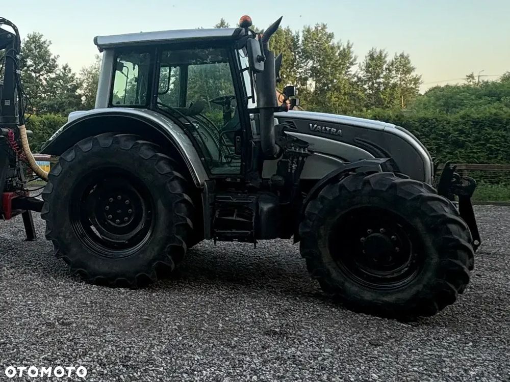 Valtra N142 - 12