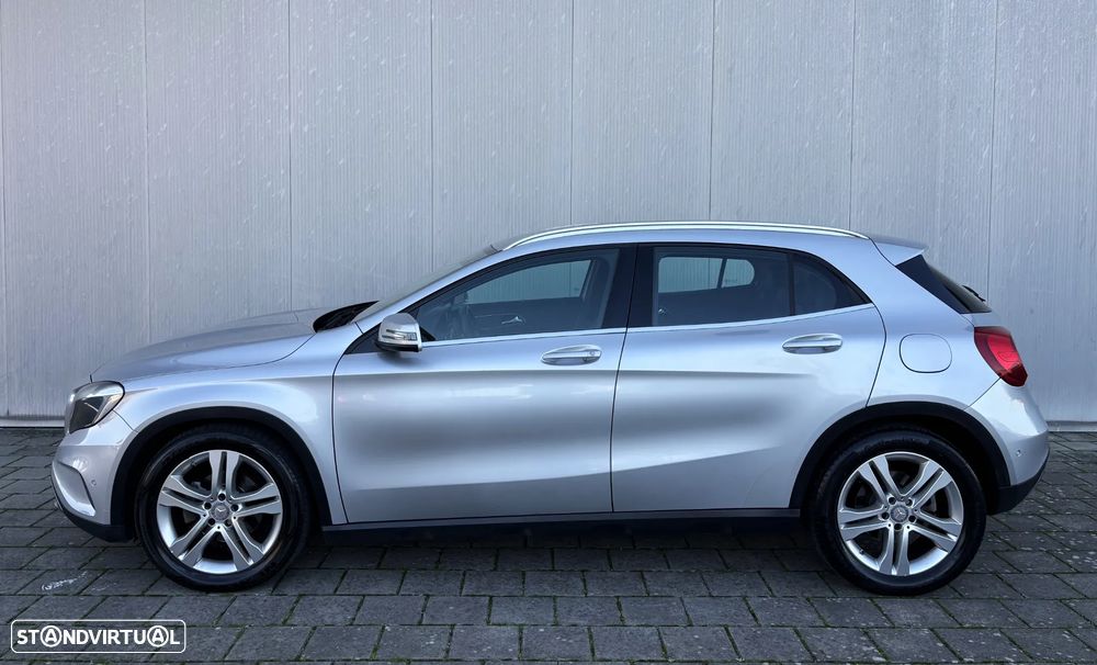 Mercedes-Benz GLA 200 CDi Urban Aut. - 2