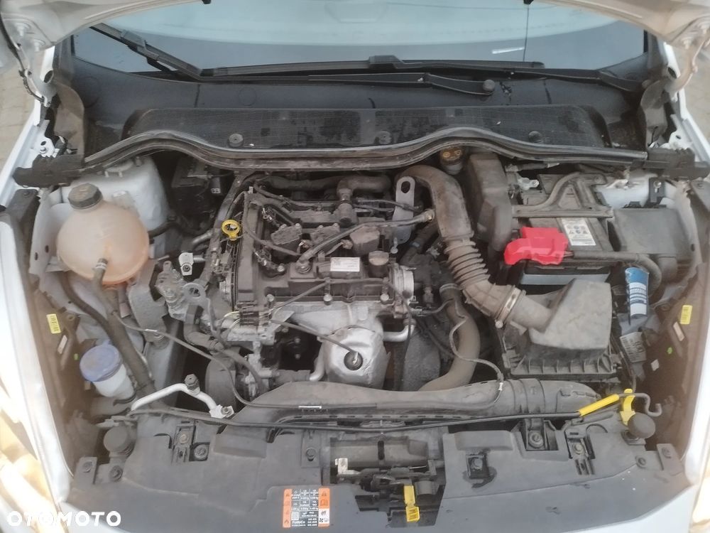 Ford Fiesta - 8