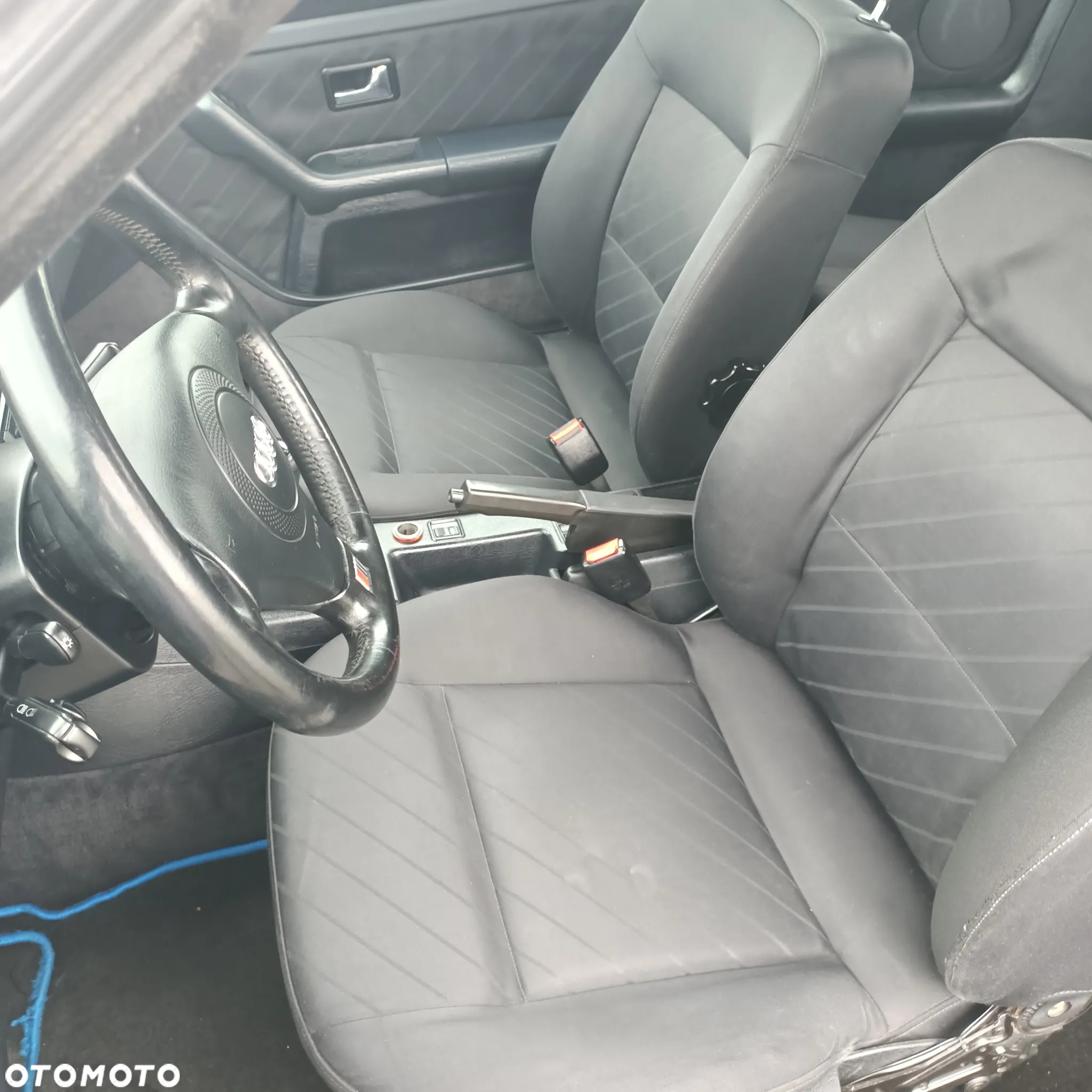 Audi Cabriolet 1.9 TDI - 10