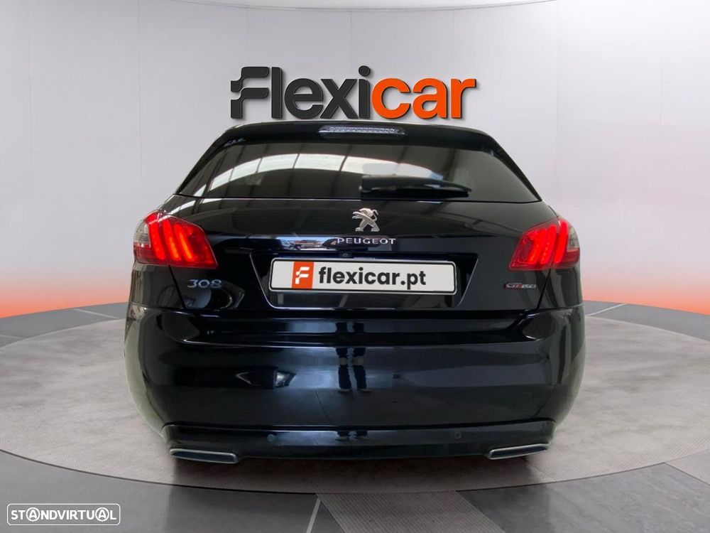 Peugeot 308 - 8