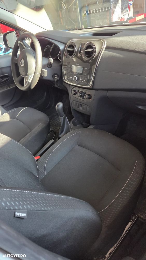 Dacia Logan 0.9 TCe Laureate - 5