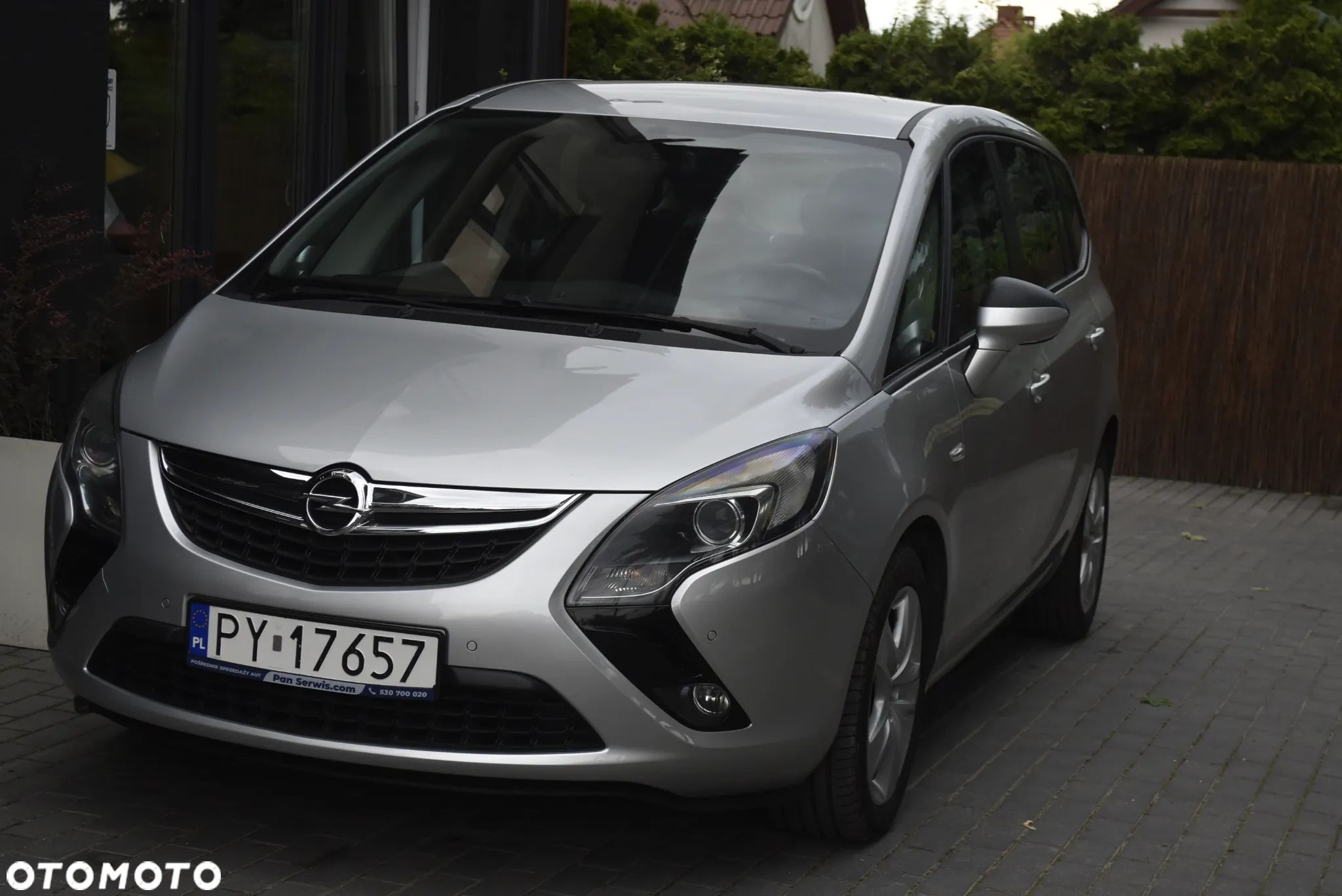 Opel Zafira Tourer 2.0 CDTI Automatik Edition - 1