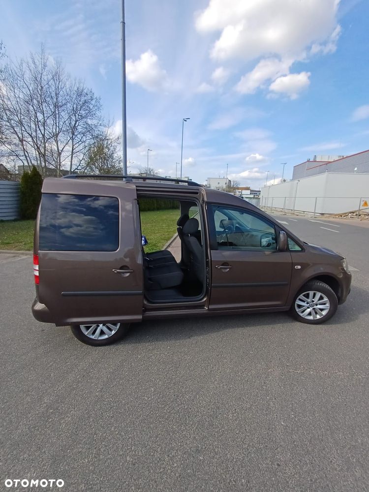 Volkswagen Caddy 1.6 (7-Si.) Edition 30 - 6