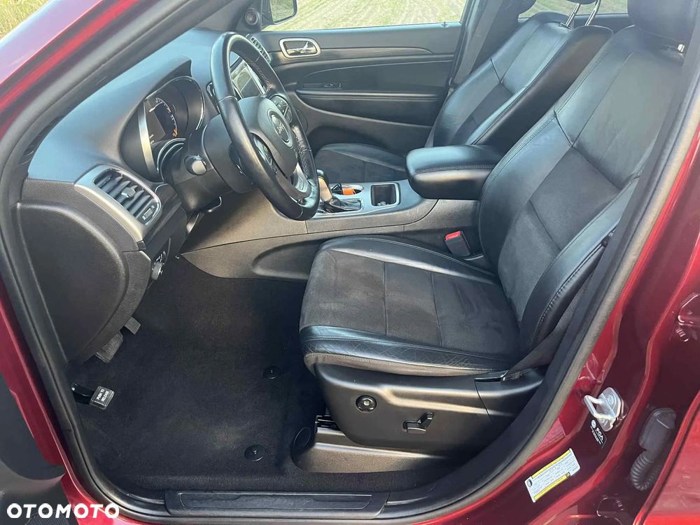 Jeep Grand Cherokee - 11