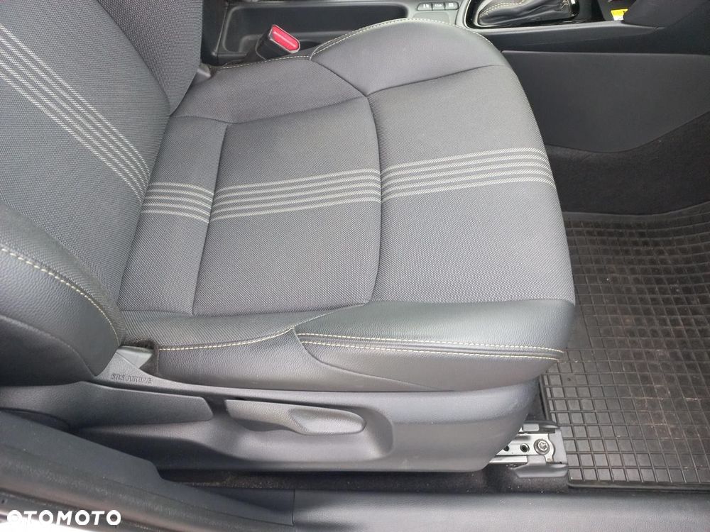 Toyota Yaris Cross Hybrid 1.5 Adventure - 13