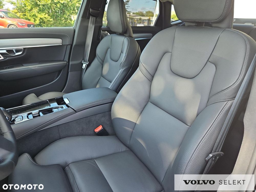 Volvo S90 T8 AWD Plug-In Hybrid Ultimate Bright - 25