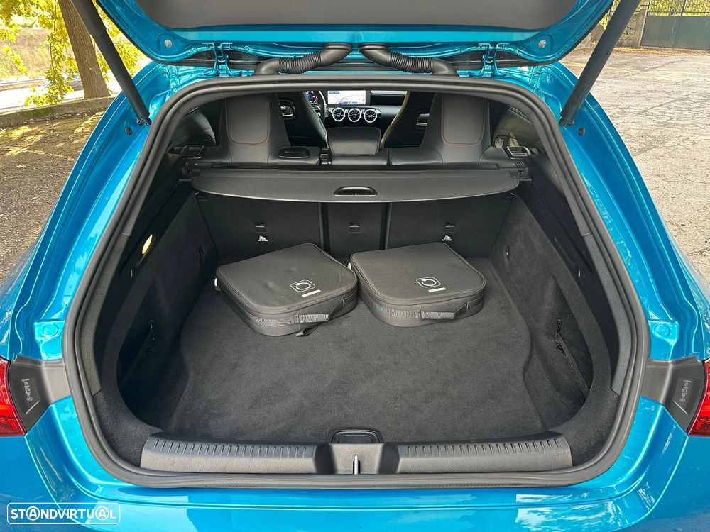 Mercedes-Benz CLA 250 - 23
