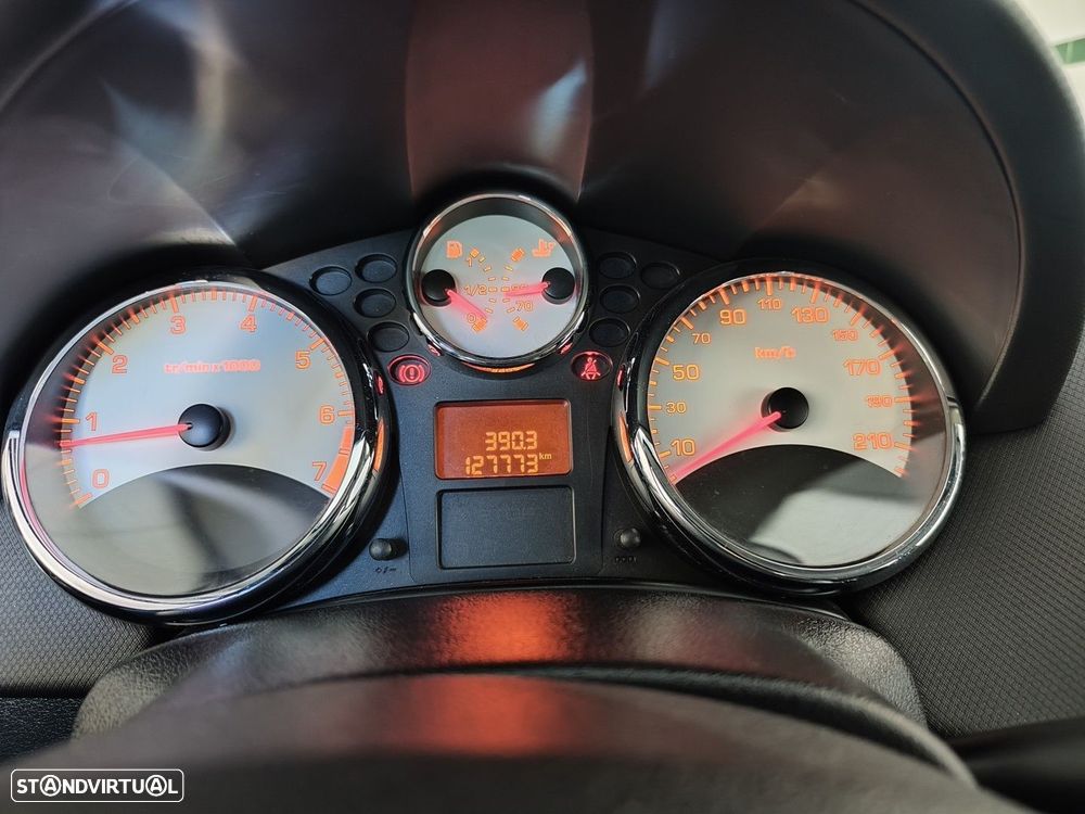 Peugeot 207 1.4 16V Active - 22