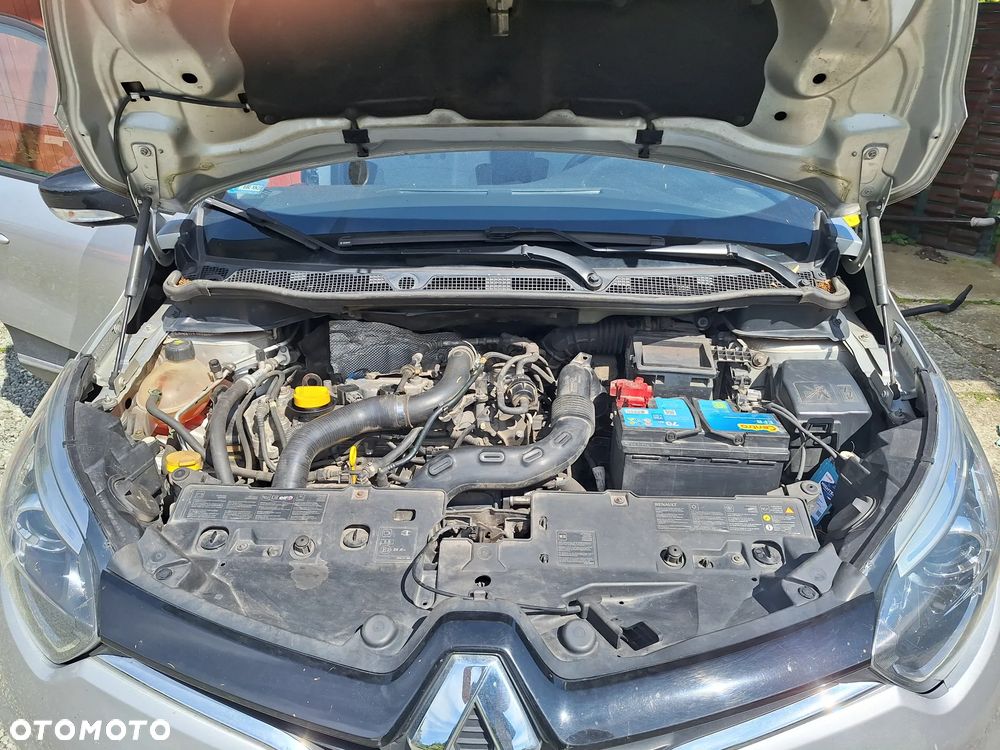 Renault Captur 1.2 Energy TCe Limited EDC - 7