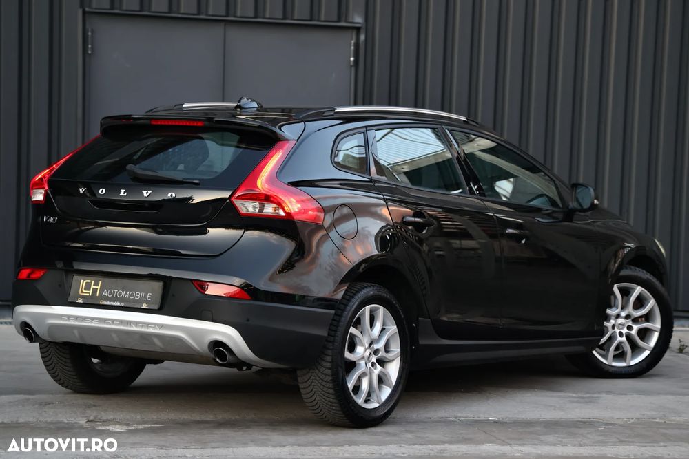 Volvo V40 D3 Geartronic Momentum - 2