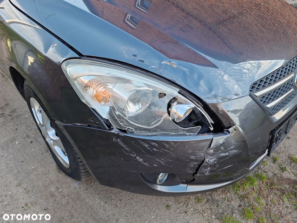Kia Ceed - 3