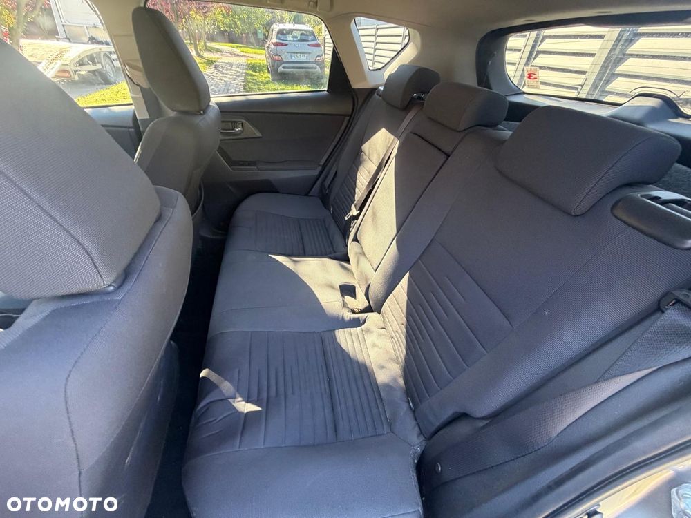 Toyota Auris - 12