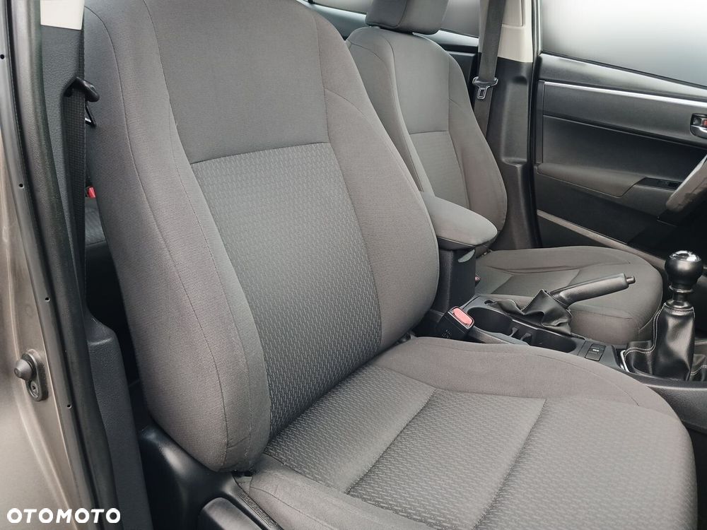 Toyota Corolla - 20