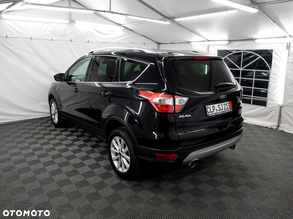 Ford Kuga 1.5 EcoBoost FWD Titanium - 4