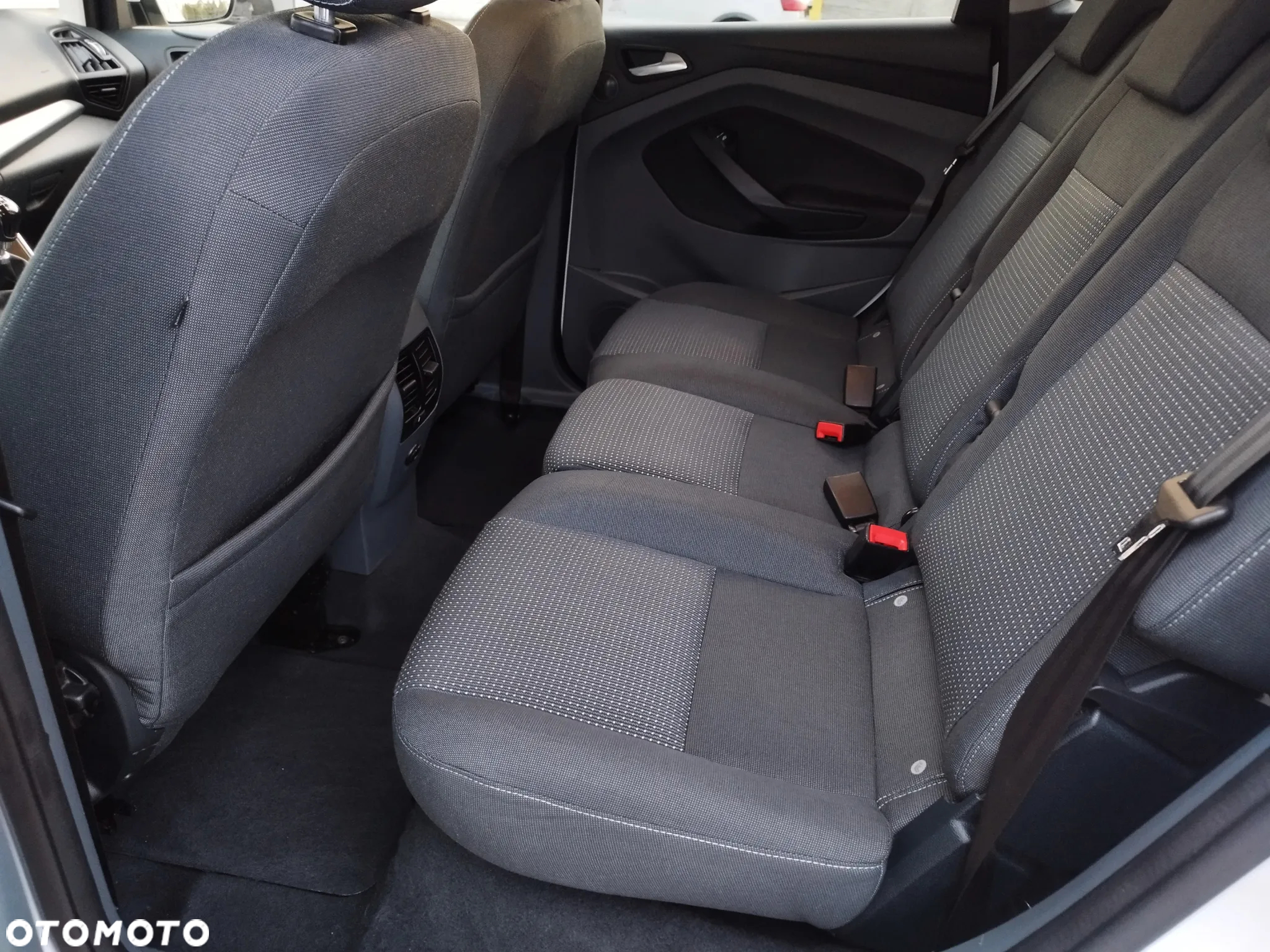 Ford C-MAX 1.6 TDCi Titanium - 22
