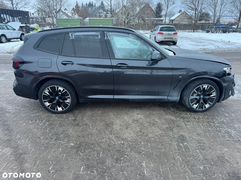 BMW iX3 80kWh Impressive - 9