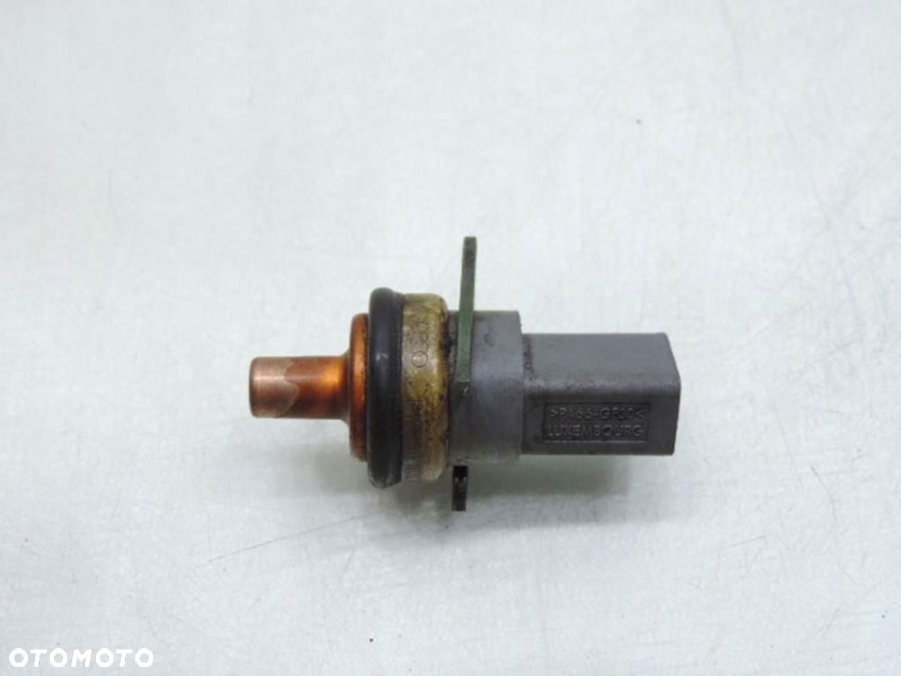 CZUJNIK TEMPERATURY WODY A6 C6 06A919501A - 8