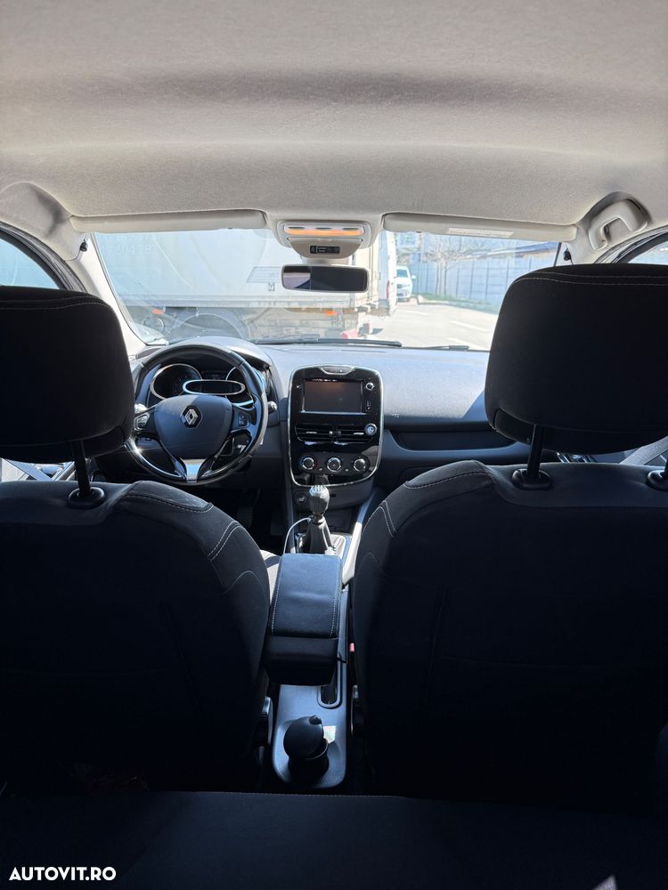 Renault Clio 1.5 dCi 90 Authentique - 8