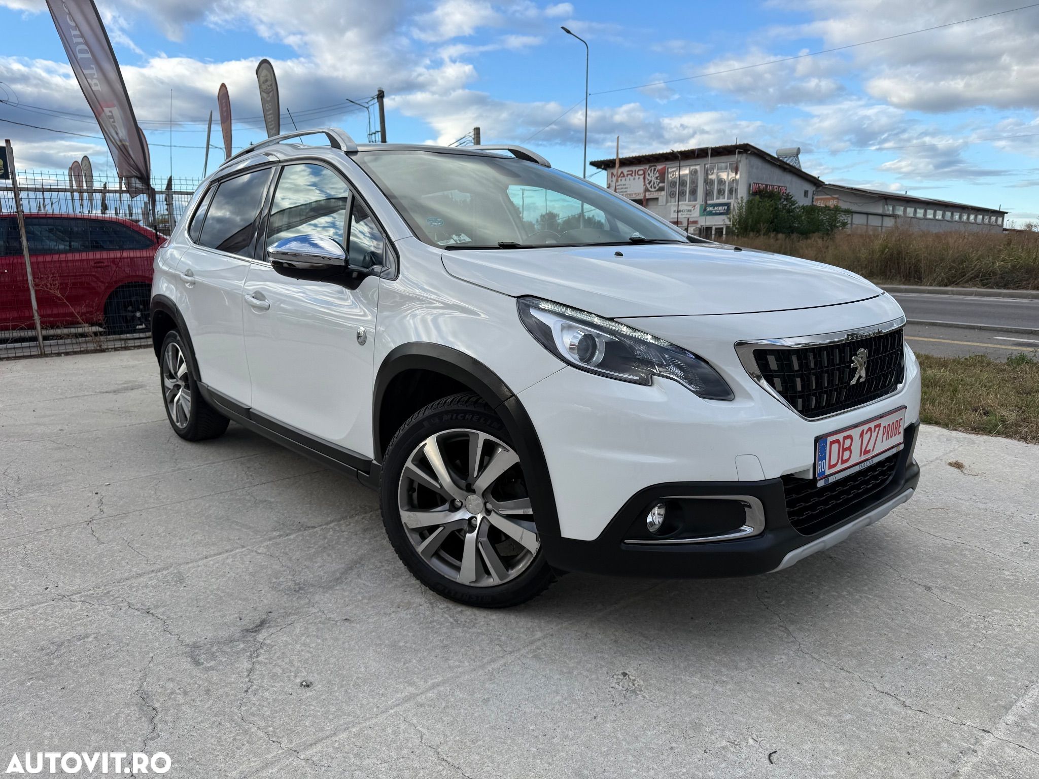 Peugeot 2008 1.2 PureTech Turbo EAT6 S&S GT-Line - 1