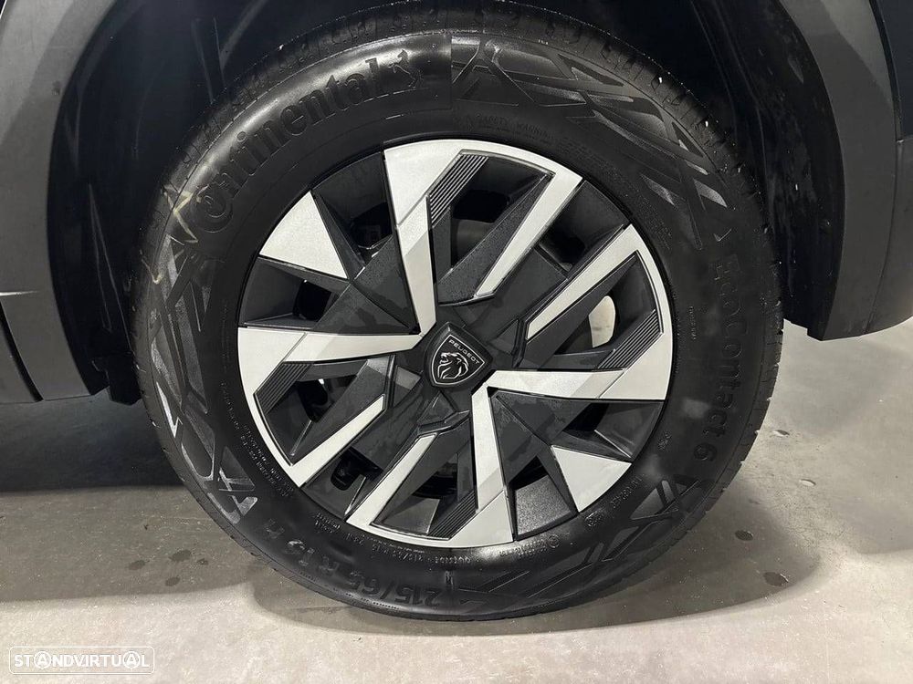 Peugeot 2008 1.2 PureTech Active Pack - 11