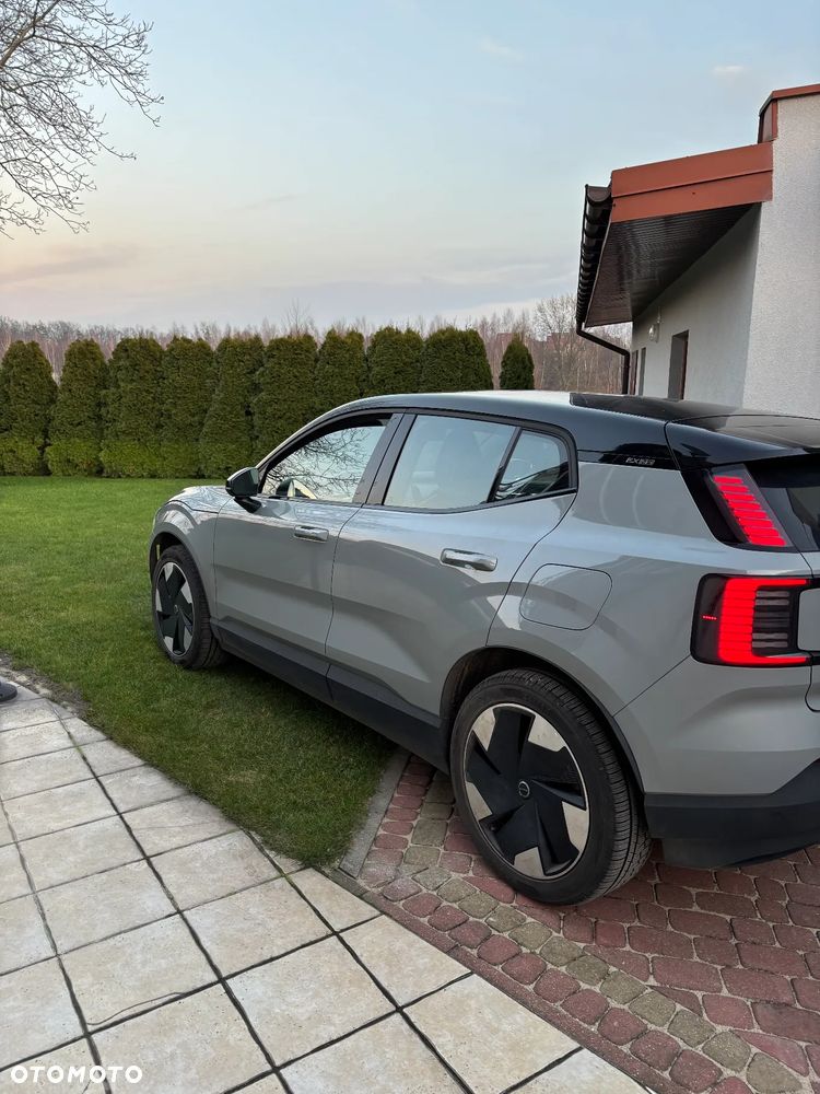 Volvo EX30 69kWh Twin Motor Plus - 2