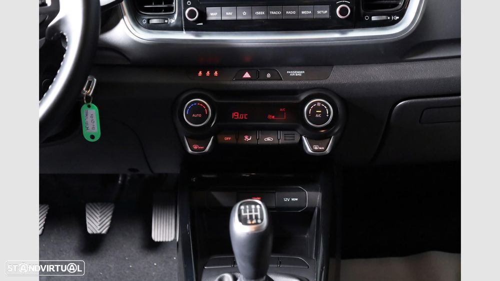 Kia Stonic 1.0 T-GDI Drive - 14