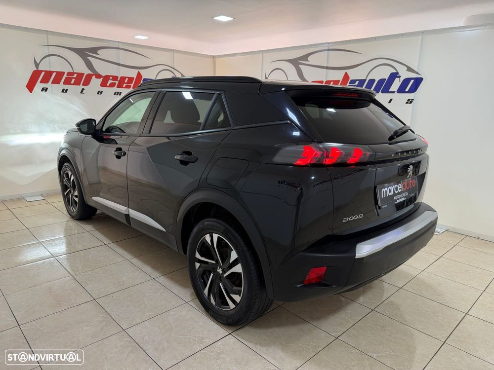 Peugeot 2008 1.2 PureTech Allure Pack - 8