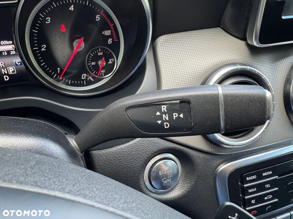 Mercedes-Benz CLA 220 d 7G-DCT - 27