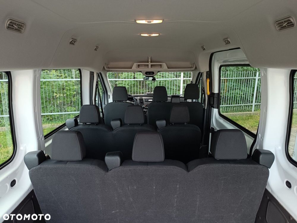 Ford Transit - 32