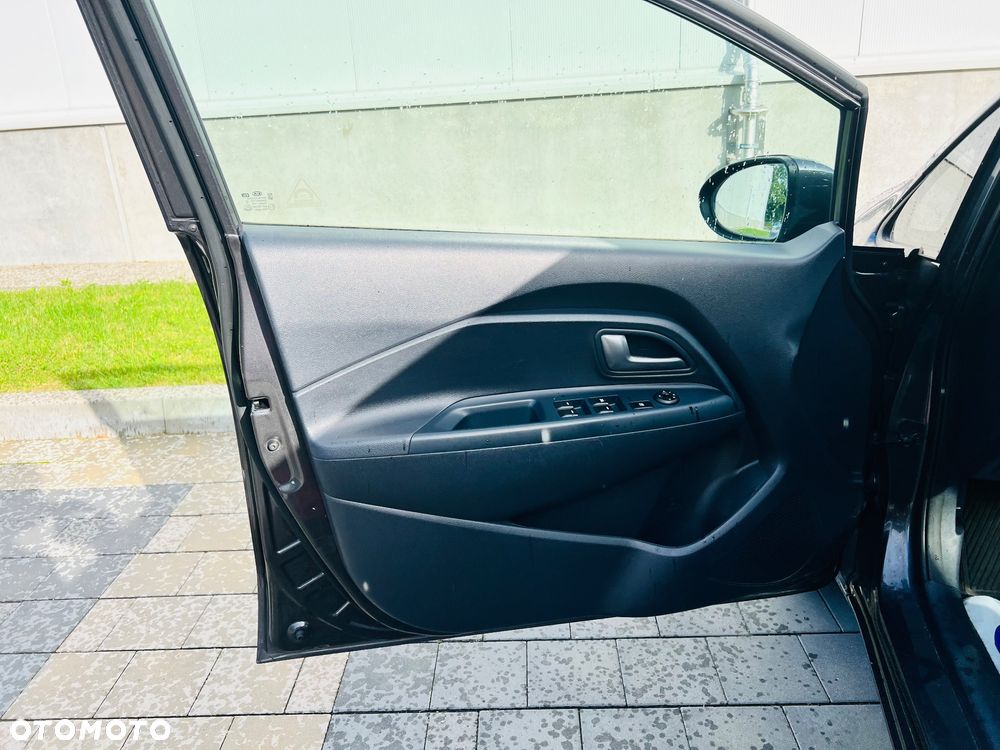 Kia Rio 1.2 Dream Team Edition - 20
