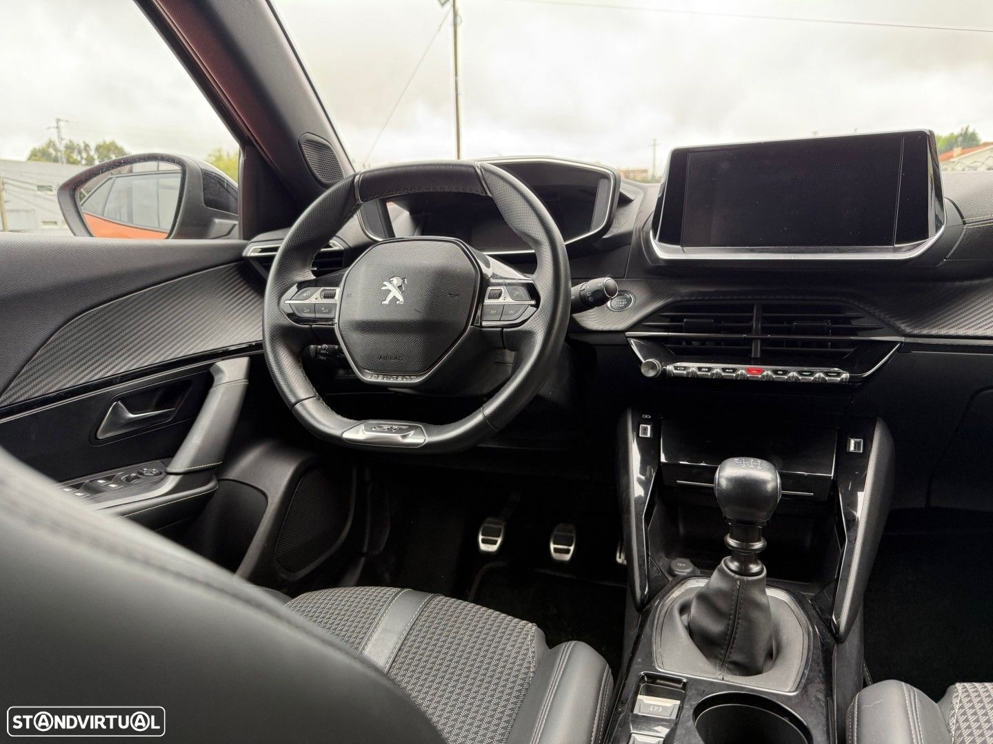 Peugeot 2008 1.2 PureTech GT - 8