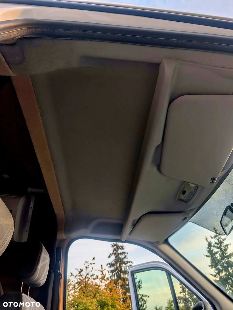 Ford Transit - 18
