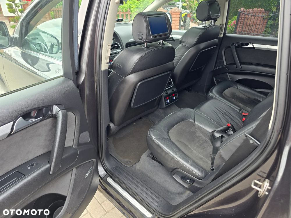 Audi Q7 - 9