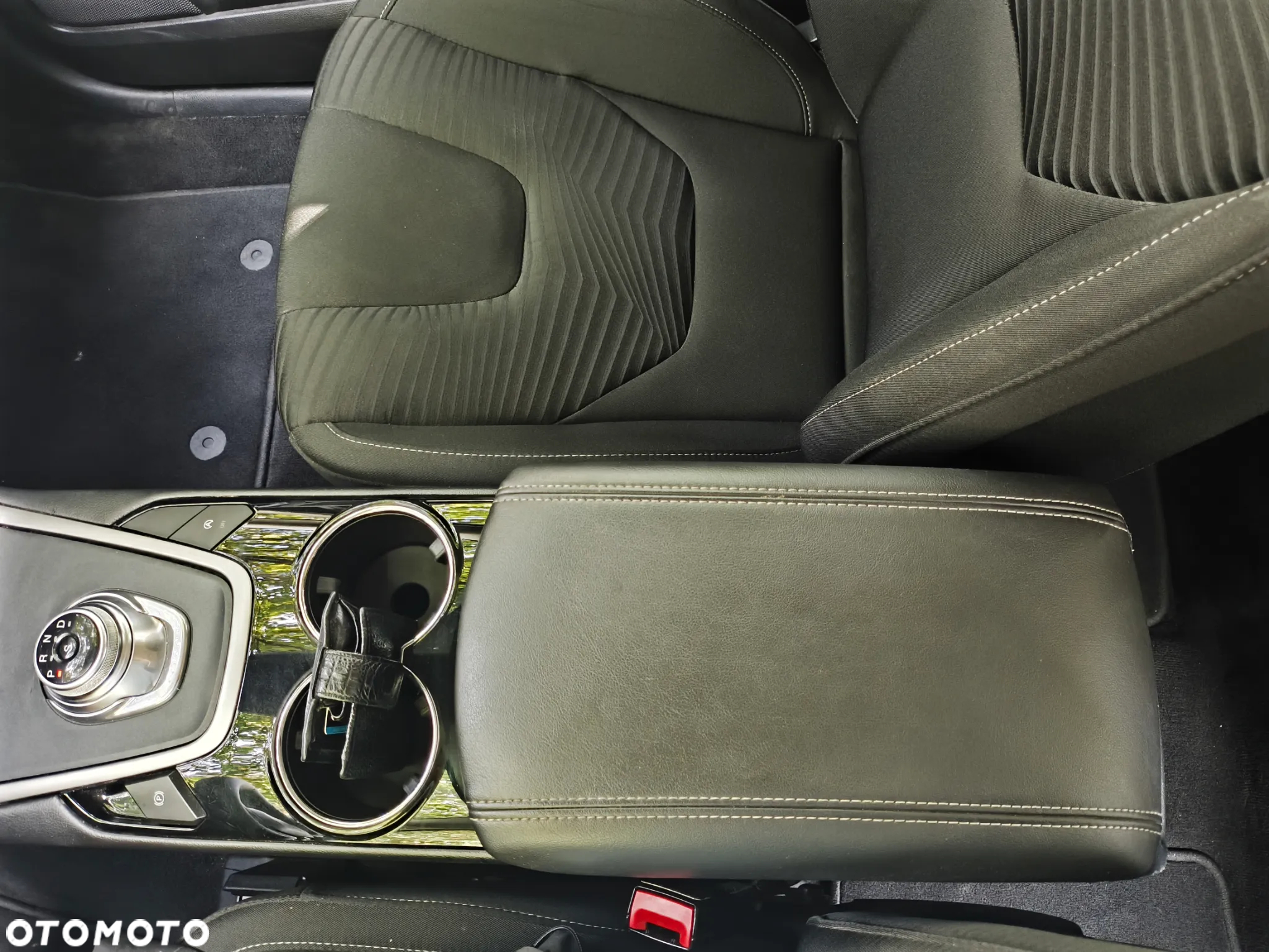 Ford S-Max 2.0 TDCi Trend PowerShift - 18