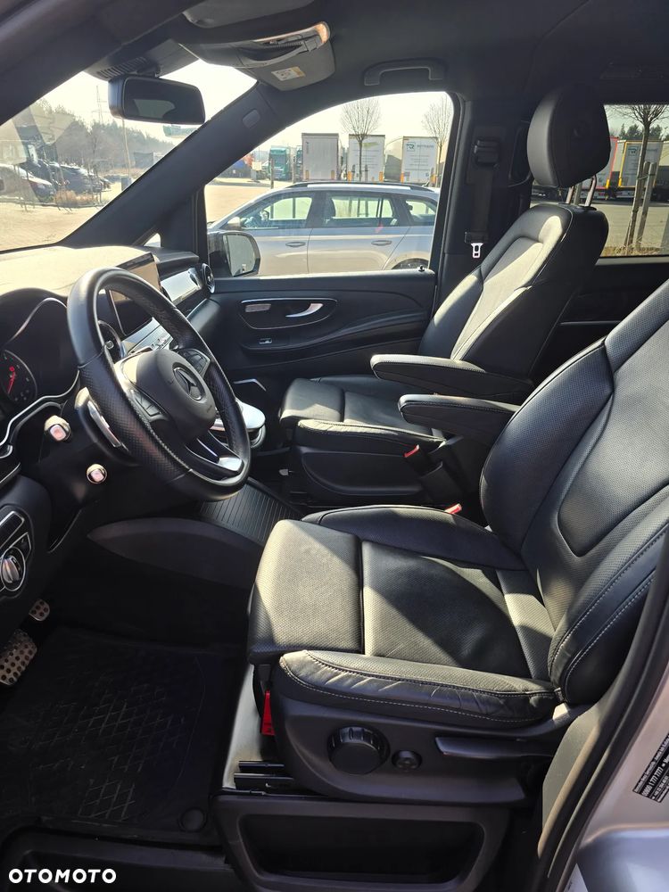 Mercedes-Benz Klasa V 300 d 4-Matic Avantgarde 9G-Tronic (d³ugi) - 21