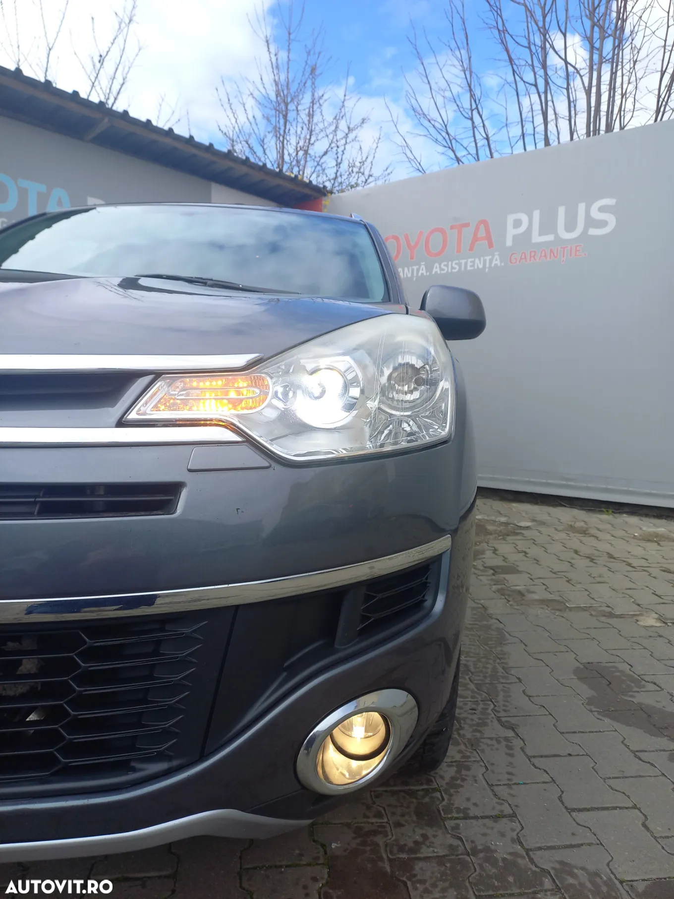 Citroën C-Crosser - 32
