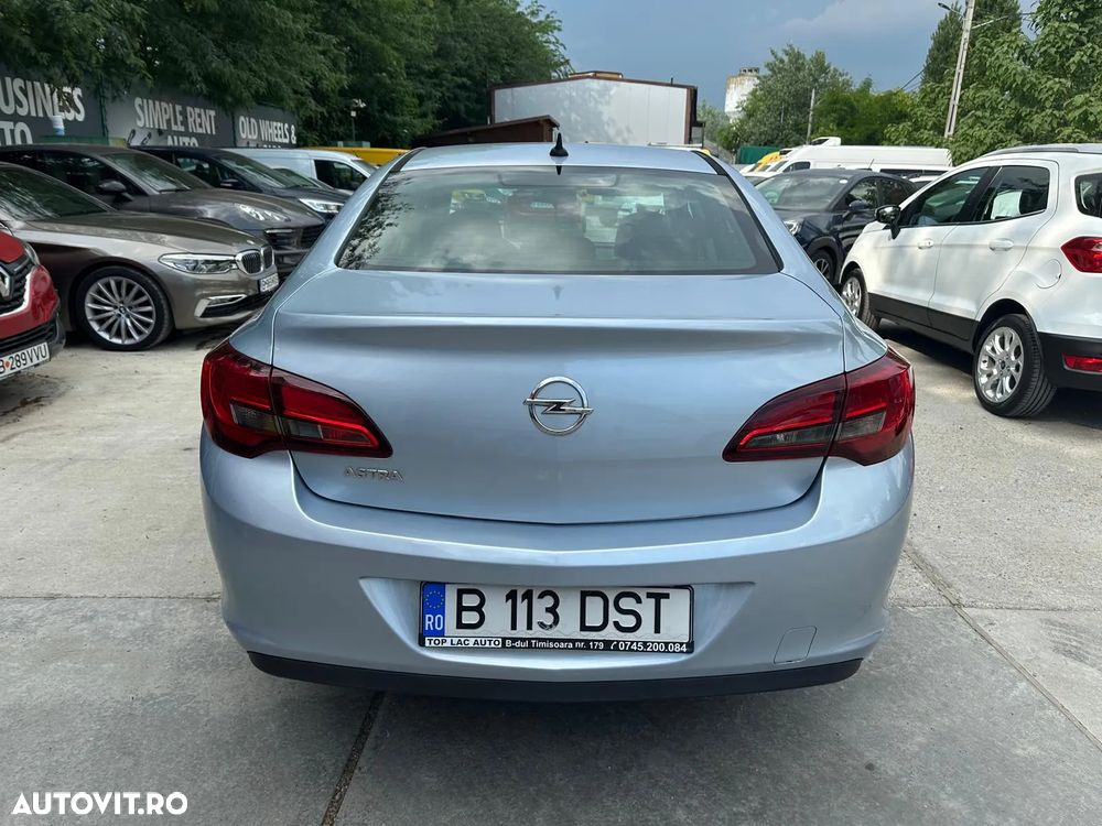 Opel Astra - 16
