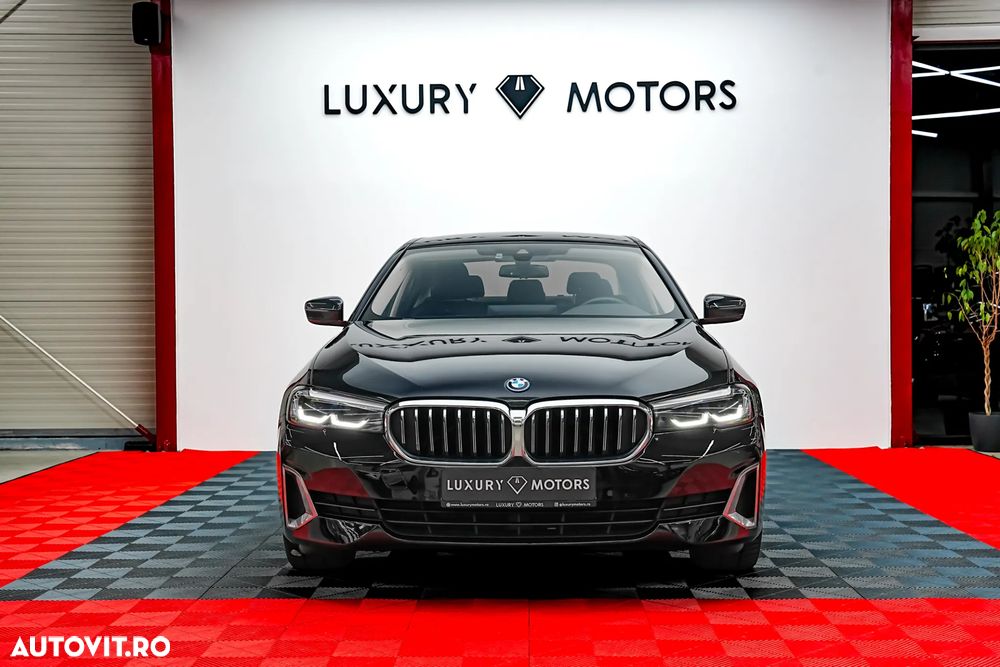 BMW Seria 5 530e Aut. - 3