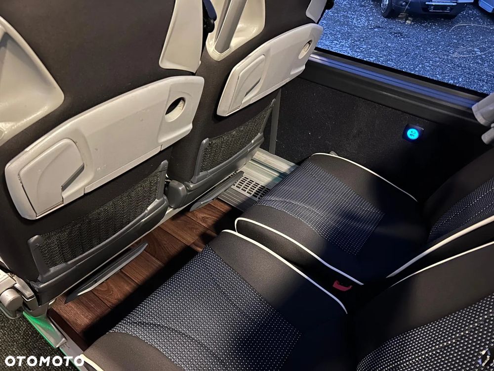 Mercedes-Benz Tourismo - 22