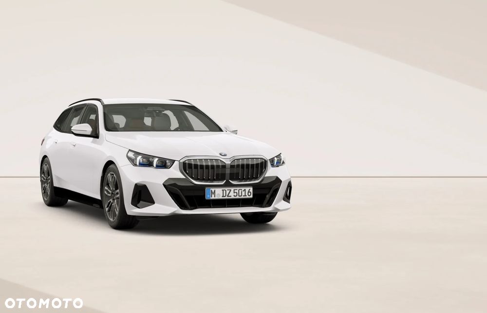 BMW Seria 5 520d xDrive mHEV M Sport - 3