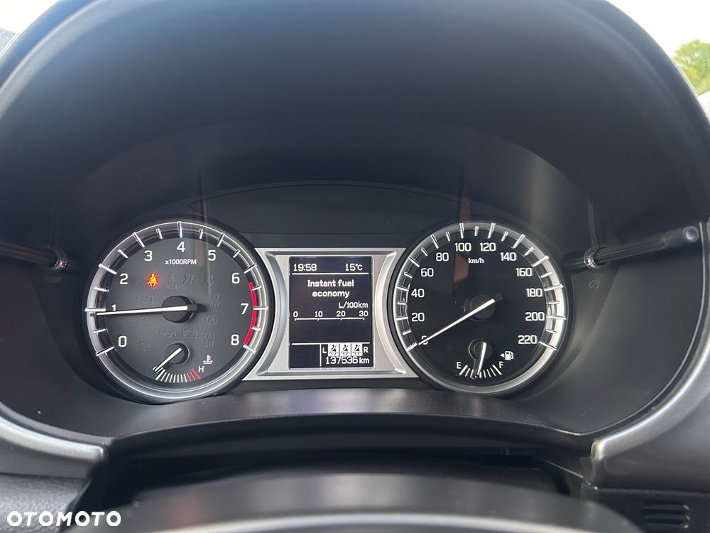 Suzuki Vitara 1.6 Comfort 2WD - 16