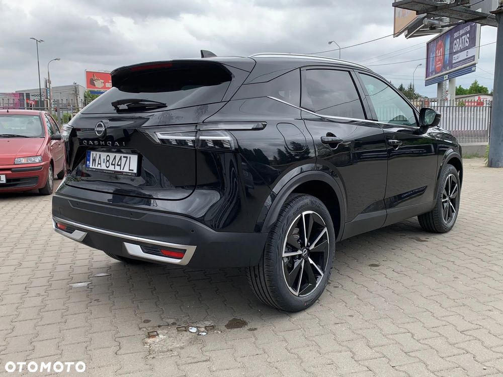 Nissan Qashqai 1.3 DIG-T MHEV Tekna Xtronic - 4
