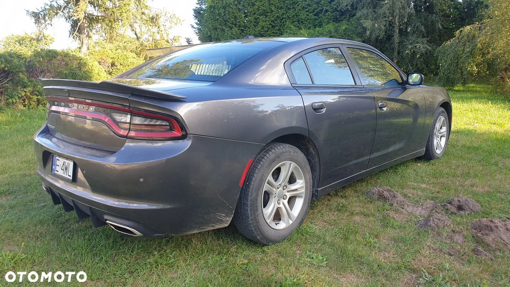 Dodge Charger - 5