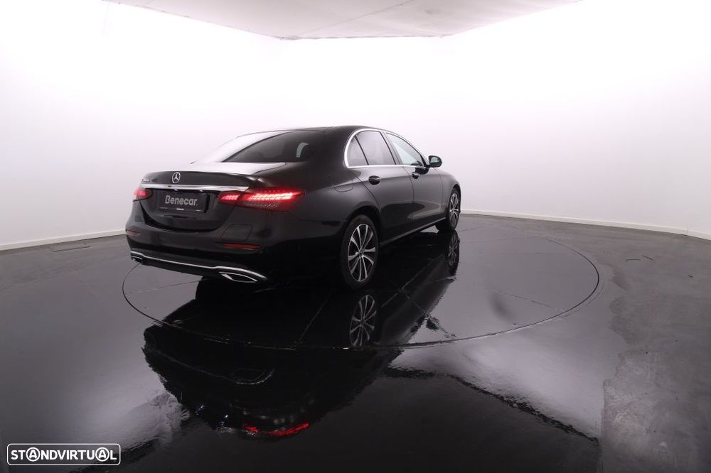 Mercedes-Benz E 300 de Avantgarde - 7